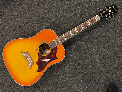 Epiphone Humingbird Solid Top Acoustic-Electric Guitar