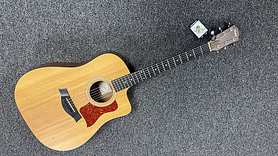 Taylor 110ce Sapele Dreadnought Acoustic-Electric Guitar Natural