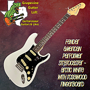 Fender American Performer Stratocaster  Arctic White, Black PG RW FiB And Bag