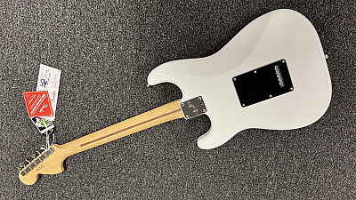 Fender American Performer Stratocaster - Arctic White, Black PG RW FiB And Bag