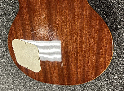 Epiphone Les Paul standardPro 60s burst with case