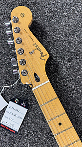 Fender Player Stratocaster - Limited Edition Electric Guitar - Surf Pearl