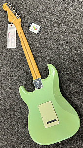 Fender Player Stratocaster - Limited Edition Electric Guitar - Surf Pearl