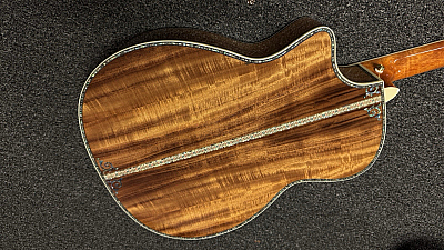 Lawson LOM- 50CE Deluxe Koa Acoustic Electric Cedar & Rosewood with Case