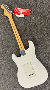 Fender Player Series  Stratocaster Solid Body Electric GuitarWhite 2022