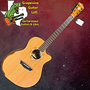 Washburn WCG66SCEO Comfort Series AcousticElectric Guitar Spalted Maple cedar