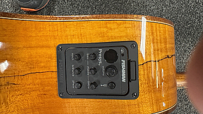 Washburn WCG66SCE-O Comfort Series Acoustic-Electric Guitar Spalted Maple cedar