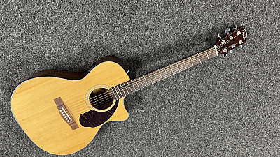 Fender CC-140SCE Grand Concert Acoustic-Electric Guitar, Solid Spruce Top & Case