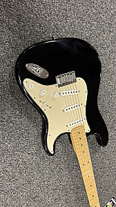 2004 Fender Stratocaster USA American Black Hardtail Strat