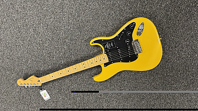 Fender Player II Modified Stratocaster Electric Guitar - Sunshine Yellow